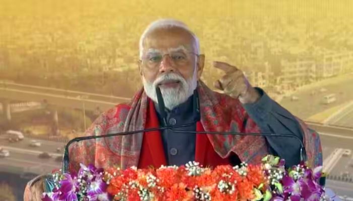 प्रधानमंत्री ने उप्र को 21 हजार करोड़ के विकास परियोजनाओं की दी सौगात