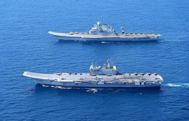 नौसैन्य अभ्यास 'मिलन' में पहली बार हिस्सा लेंगे विक्रमादित्य और विक्रांत