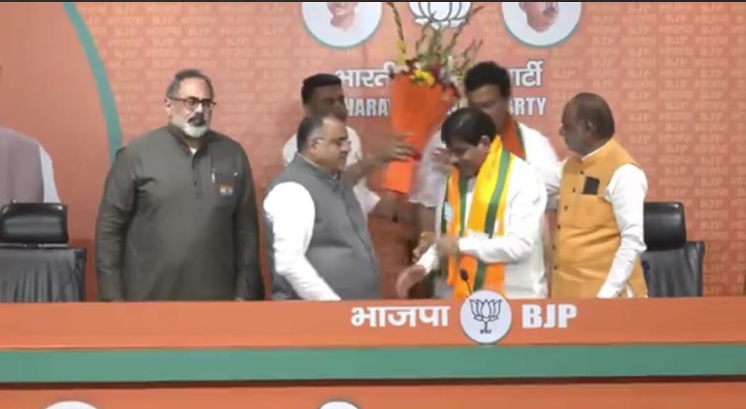 तेलंगाना के जहीराबाद के बीआरएस सांसद बीबी पाटिल भाजपा में शामिल