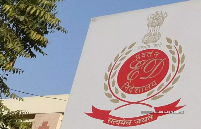 ईडी का आम आदमी पार्टी नेता दीपक सिंगला के आवास सहित कई ठिकानों पर छापा