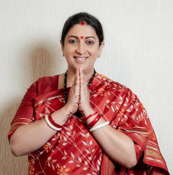 स्मृति ईरानी ने निभाया अपना एक और वादा, बनी अमेठी से मतदाता