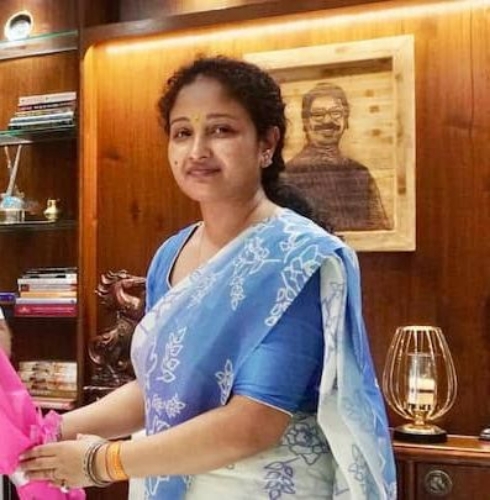 हेमंत सोरेन की पत्नी ने किया ममता को फोन, झारखंड में जनसभा के लिए आमंत्रित किया