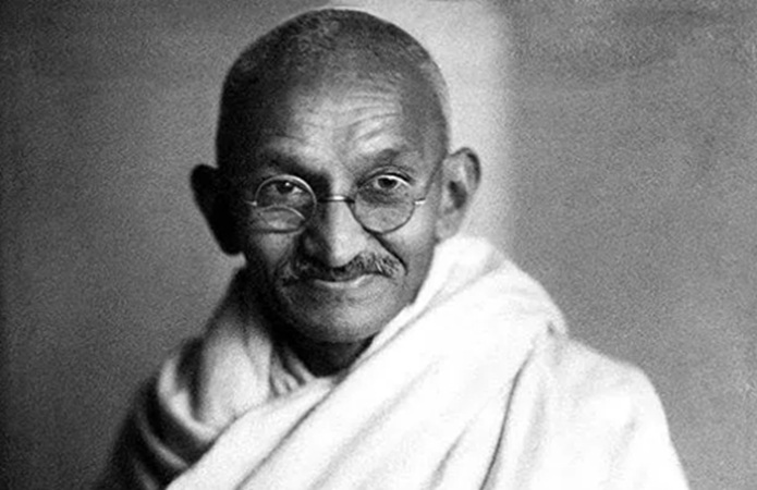 इतिहास के पन्नों में 13 जनवरी : गांधीजी का आमरण अनशन और अंतरिक्ष यात्री राकेश शर्मा का जन्म