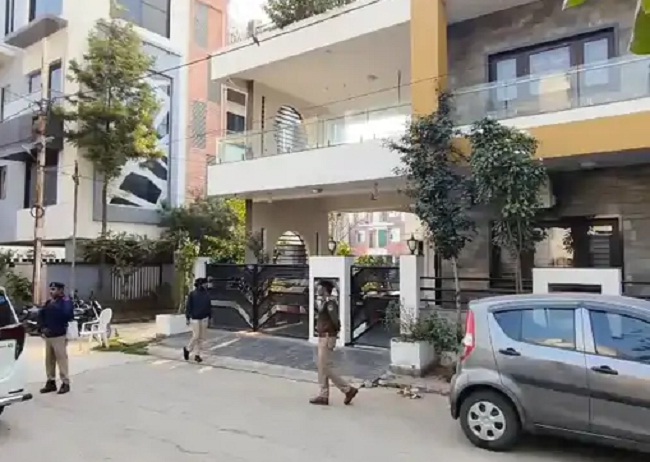 मप्र के सेंधवा में नाबार्ड बैंक के जुड़े लोन धोखाधड़ी मामले में तायल बंधुओं के ठिकानों पर सीबीआई का छापा