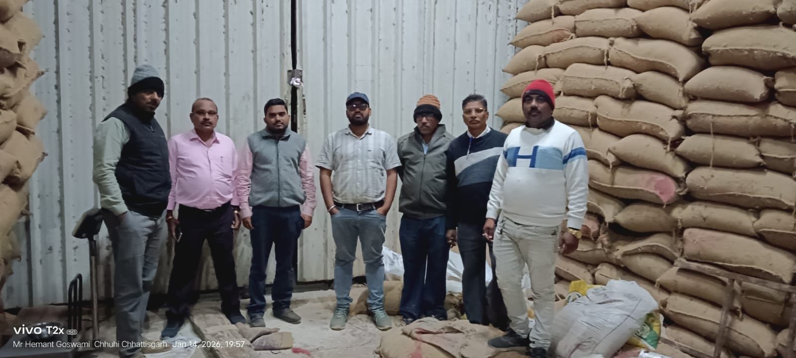 धमतरी:अवैध धान परिवहन व भंडारण पर सख्त कार्रवाई एस.के. फूड्स राइस मिल सील