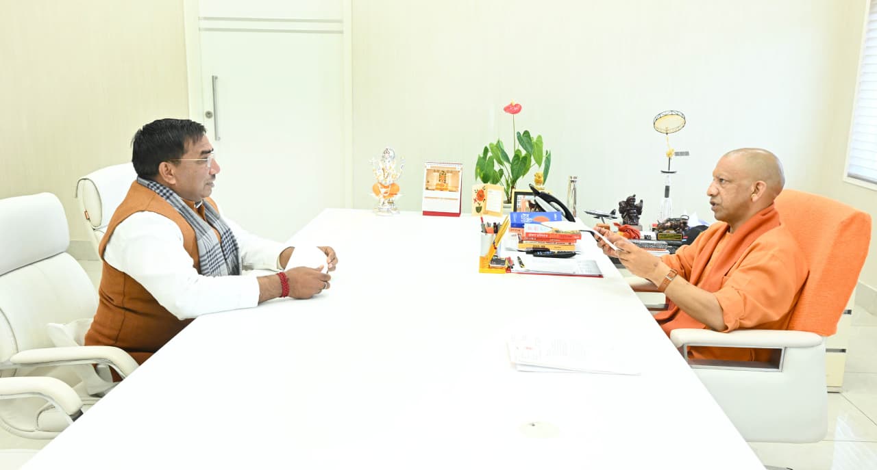  मुख्यमंत्री योगी ने बढ़ाया धान क्रय लक्ष्य, किसानों को मिली बड़ी राहत