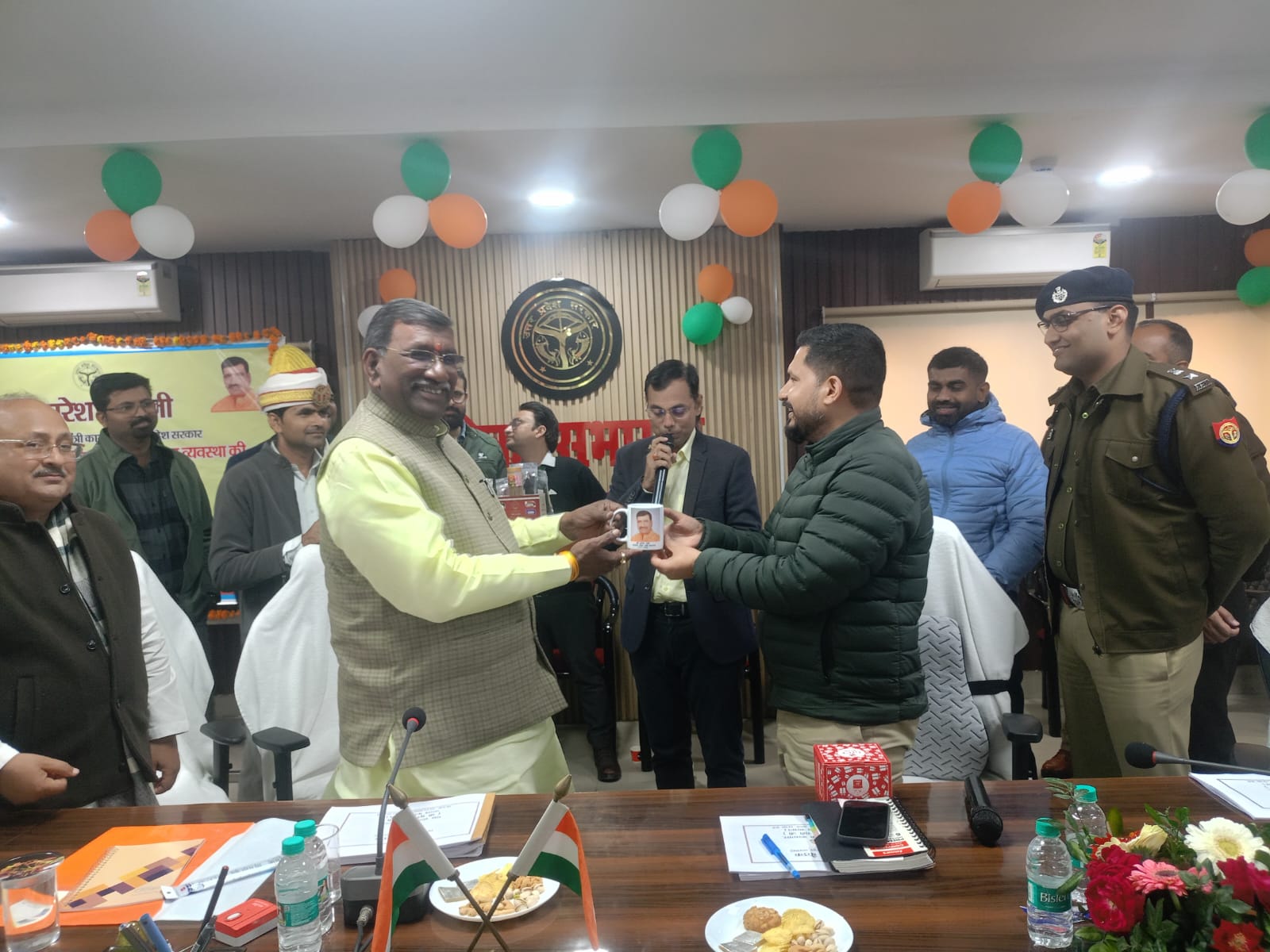 सरकार की मंशानुसार योजनाओं का लाभ हर पात्र व्यक्ति तक पहुंचे : सुरेश राही