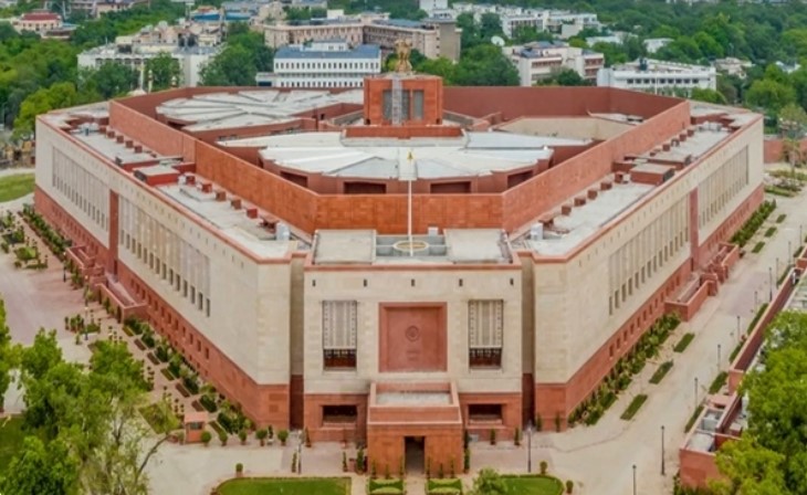 लोकसभा की कार्यवाही रविवार तक के लिए स्थगित, वित्त मंत्री पेश करेंगी बजट