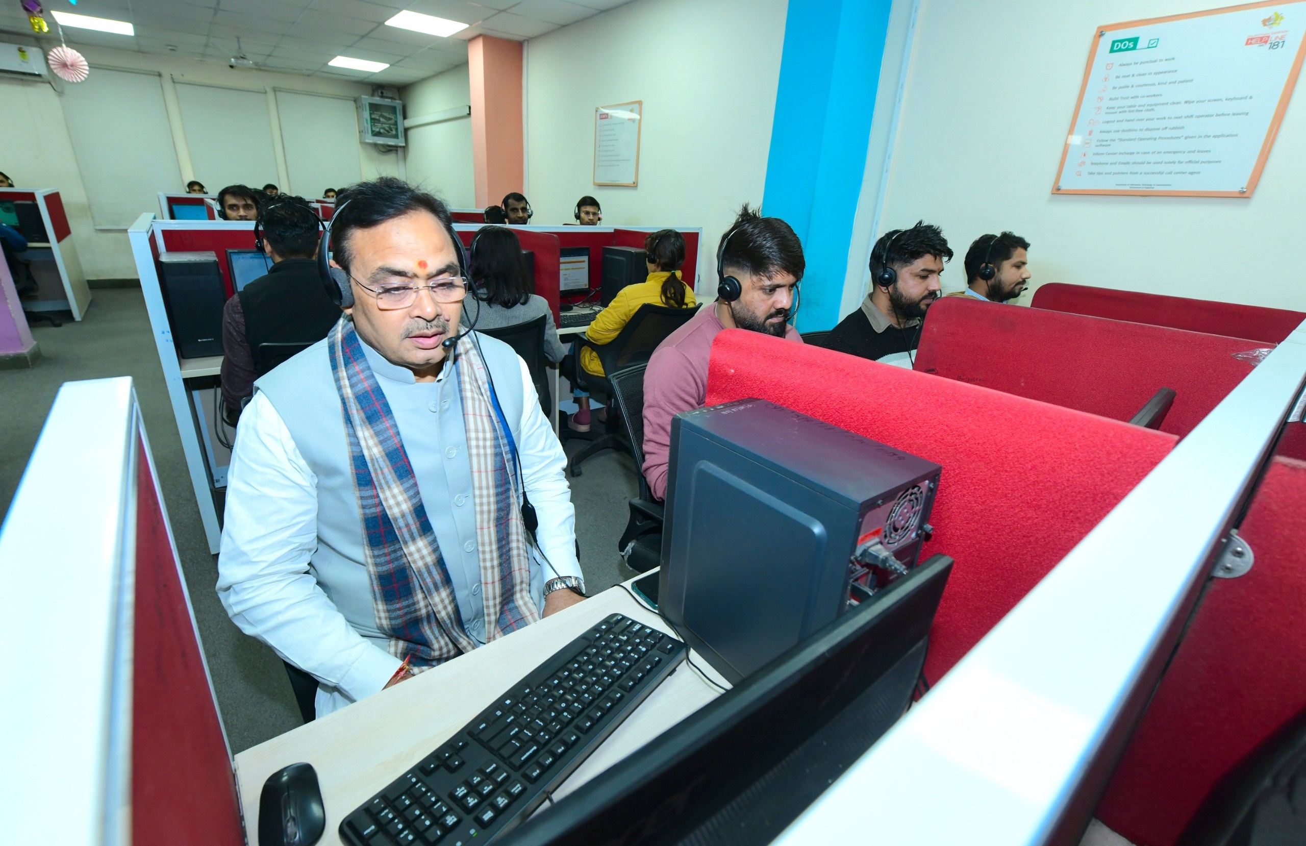 मुख्यमंत्री ने परिवादी से किया संवाद, दो घंटे में हुआ परिवेदना का निस्तारण