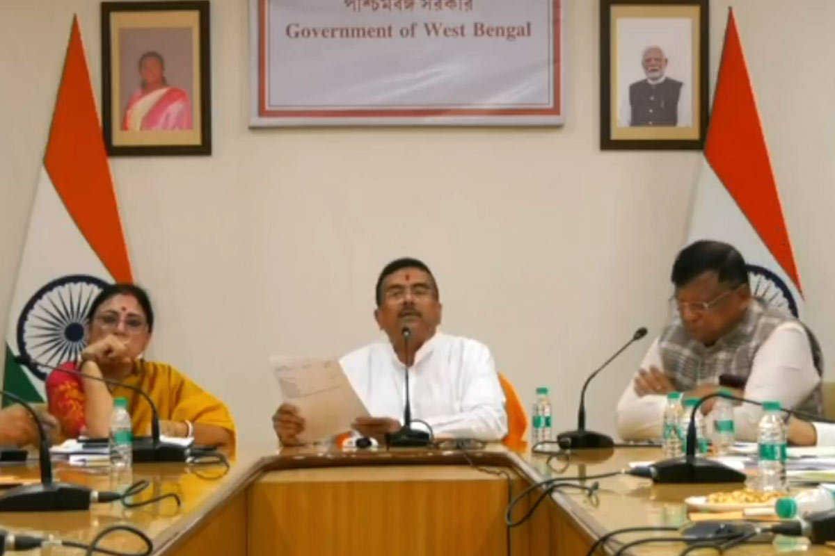कोलकाता में पर्यावरण दिवस पर मुख्यमंत्री का आदेश : भवन योजनाओं में एक-तिहाई हरित क्षेत्र अनिवार्य करने पर जोर