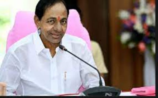 किसी के अधिकारों का हनन करना, लोकतंत्र को कुचलने के समान: केसीआर