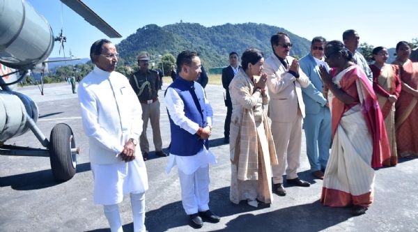 राष्ट्रपति द्रौपदी मुर्मू अपनी सिक्किम यात्रा पूरी कर दिल्ली रवाना
