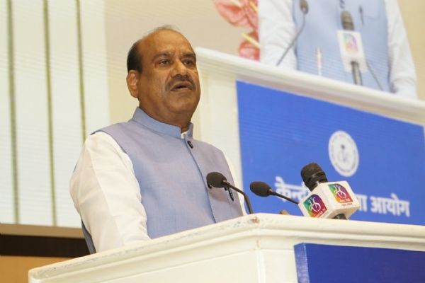 आरटीआई के दुरूपयोग से सावधान रहने की आवश्यकता : लोक सभा अध्यक्ष