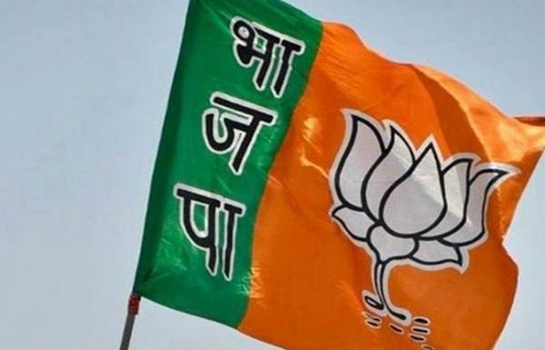 गुजरात चुनाव : भाजपा ने जारी की 6 नामों की दूसरी सूची, चौरासी से झांखना का टिकट कटा, संदीप लड़ेंगे