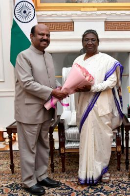 पश्चिम बंगाल के राज्यपाल आनंद बोस ने राष्ट्रपति से की भेंट