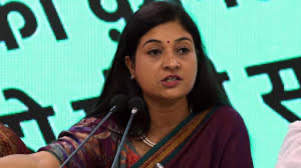 डीसीडब्ल्यू की अध्यक्ष स्वाति मालीवाल अपने पद से दें इस्तीफा: अलका लांबा
