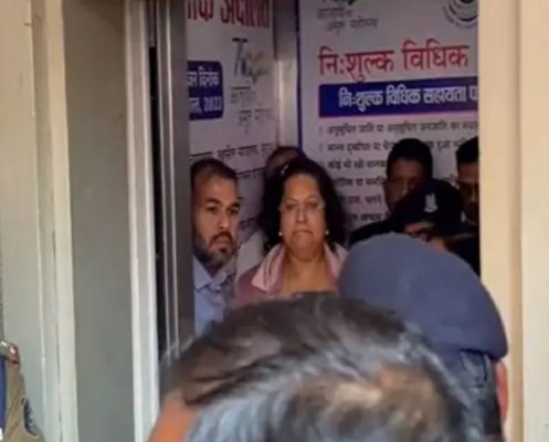 छत्तीसगढ़ : मुख्यमंत्री कार्यालय की उपसचिव सौम्या चौरसिया को न्यायिक हिरासत में भेजा गया