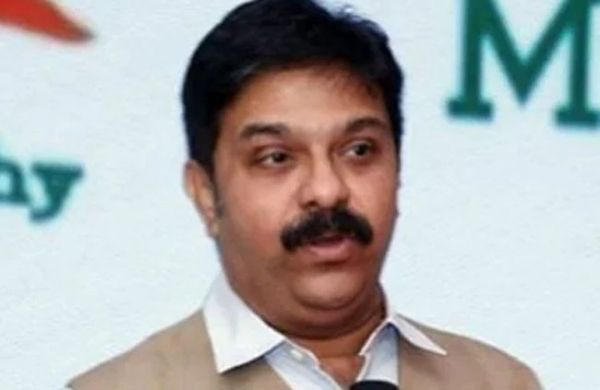 मुंबई पुलिस ने भाजपा नेता प्रसाद लाड को दी क्लीन चिट