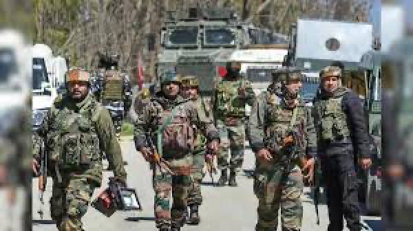 बारामूला से लश्कर-ए-तैयबा का एक सहयोगी गिरफ्तार, हथियार व गोला-बारूद बरामद