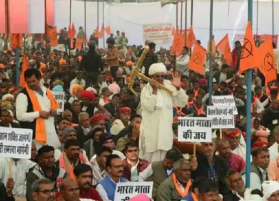 मध्य प्रदेश के किसानों ने भरी दिल्ली में हुंकार, किया धरना-प्रदर्शन