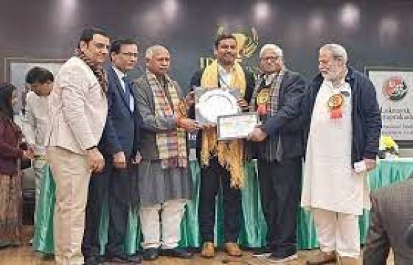 प्रसार भारती के डिजिटल विंग-पीबीएनएस के प्रमुख समीर कुमार को मिला 'लोकनायक जयप्रकाश अवॉर्ड'
