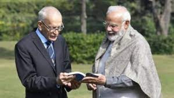 एयर मार्शल (सेवानिवृत्त) पीवी अय्यर ने प्रधानमंत्री से की मुलाकात