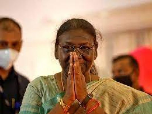 राष्ट्रपति ने सहरिया और कथौड़ी जनजाति समुदाय के लोगों से किया संवाद