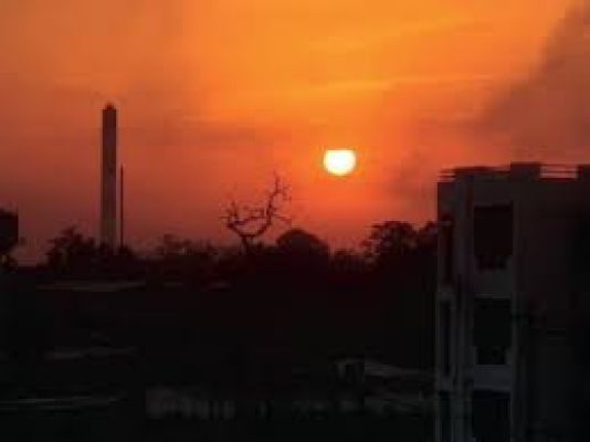 मकर संक्रांति से पहले अचानक बदला मौसम, तापमान छह डिग्री बढ़ा