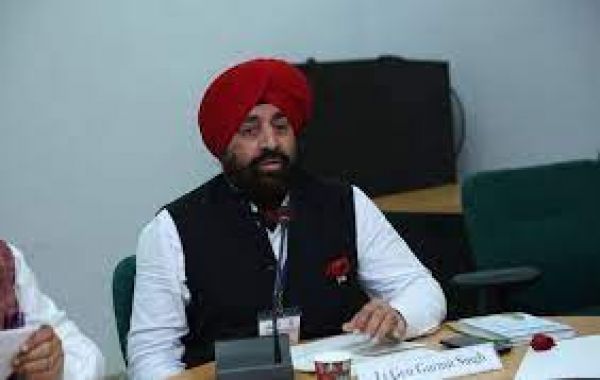 विपदा की घड़ी में पूरा देश जोशीमठ प्रभावितों के साथ : राज्यपाल