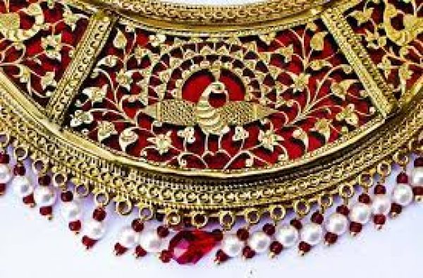 थेवा कला के आभूषणों की पहचान विश्व स्तर तक पहुंची