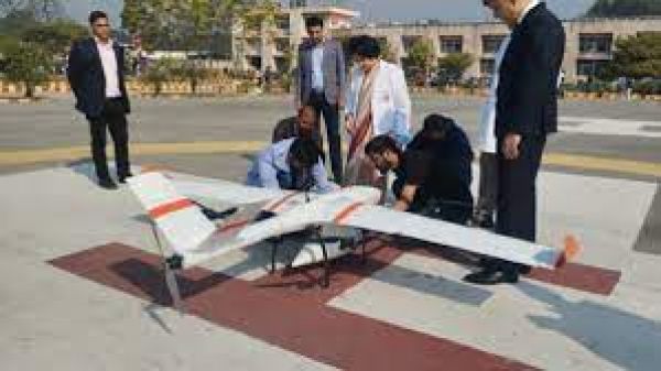 उत्तराखंड के दुर्गम क्षेत्रों में एम्स का ड्रोन उपलब्ध करवाएगा टीबी की दवाइयां और अन्य आवश्यक सामान