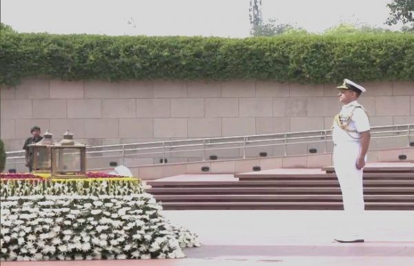 नौसेना के नए वाइस चीफ संजय जसजीत सिंह ने कार्यभार संभाला