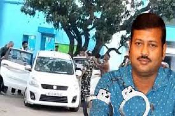 तृणमूल विधायक जीवन कृष्ण साहा को 65 घंटे की पूछताछ के बाद सीबीआई ने गिरफ्तार किया