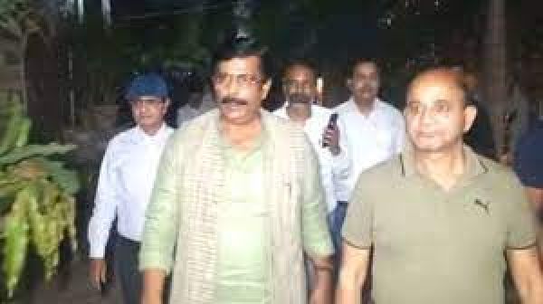 बाहुबली पूर्व सांसद आनंद मोहन सुबह चार बजे सहरसा जेल से रिहा