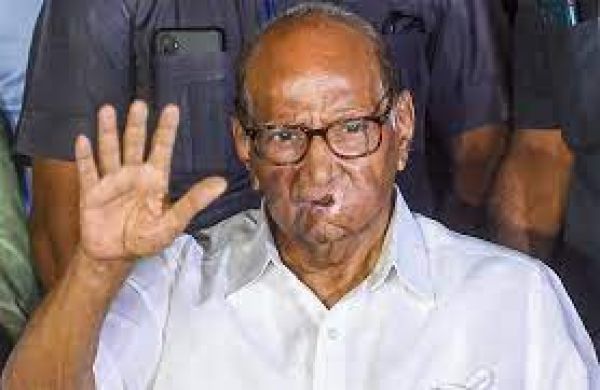 शरद पवार ने राकांपा अध्यक्ष पद छोड़ने का किया ऐलान, कहा- नहीं लड़ेंगे कोई चुनाव