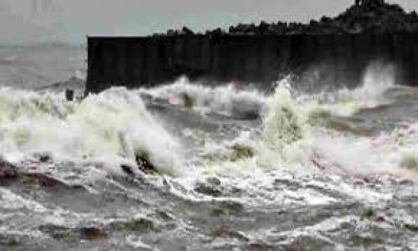 म्यामांर में लैंडफॉल के बाद बांग्लादेश के कॉक्स बाजार तट से टकराएगा 'मोचा'