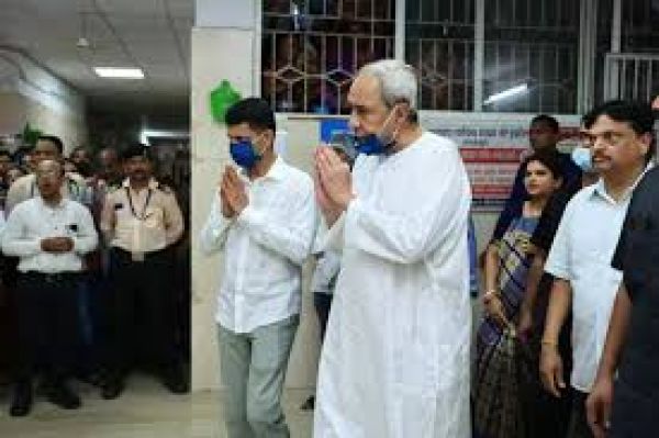 ओडिशा रेल हादसा: मुख्यमंत्री नवीन पटनायक ने प्रधानमंत्री मोदी से फोन पर बात की