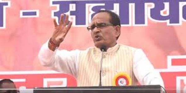 मुख्यमंत्री शिवराज का ऐलान- आंगनबाड़ी कार्यकर्ताओं को मिलेगा 13 हजार मानदेय