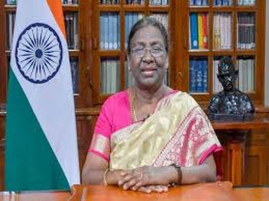 राष्&zwj;ट्रपति द्रौपदी मुर्मू मंगलवार को नई दिल्&zwj;ली के विज्ञान भवन में भूमि सम्&zwj;मान प्रदान करेंगी