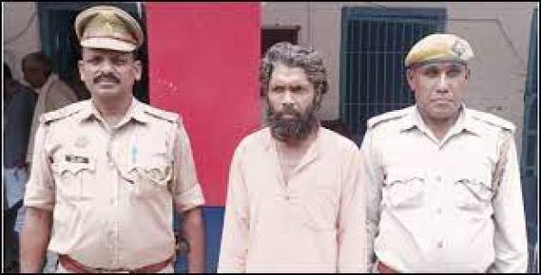 मेरठ के मंदिर में साधु बनकर रह रहे गुल्लू खान की असलियत आई सामने, गिरफ्तार