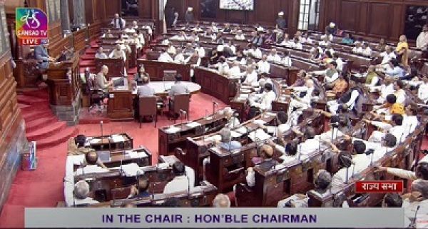 सरकार ने कहा है कि उच्&zwj;च न्&zwj;यायालय के न्&zwj;यायाधीश चयन के लिए प्रतियोगी परीक्षा शुरू करने का कोई प्रस्&zwj;ताव नहीं