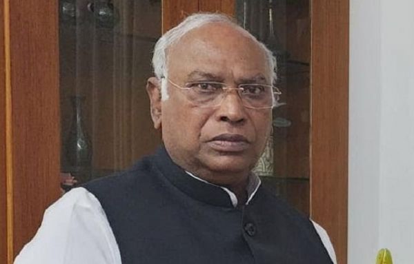 कांग्रेस अध्यक्ष खड़गे ने दलित अत्याचार को लेकर मप्र सरकार को घेरा