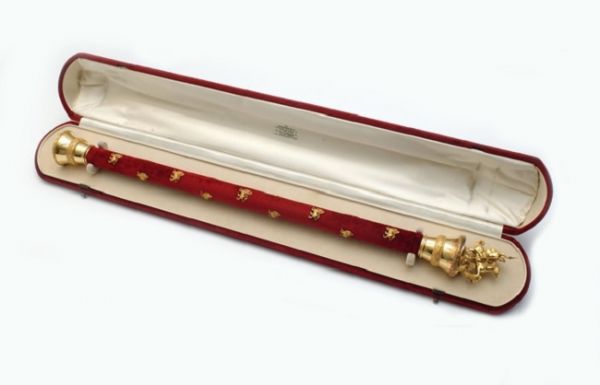 नौसेना ने तत्काल प्रभाव से खत्म की अंग्रेजों के जमाने की 'बैटन' परंपरा