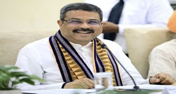 बोर्ड परीक्षाएं अब वर्ष में 2 बार होगी आयोजित