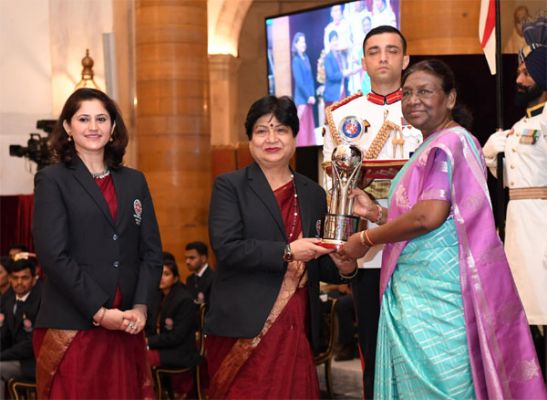 राष्ट्रपति द्रौपदी मुर्मू ने प्रदान किये राष्ट्रीय सेवा योजना पुरस्कार