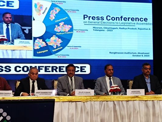 मतदाताओं को पता होना चाहिए मुफ्त घोषणायें कैसे होंगी पूरी: मुख्य चुनाव आयुक्त