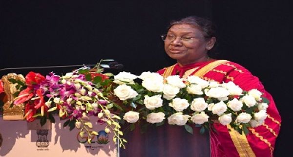 राष्ट्रपति के बिहार दौरे का आज आख़िरी दिन, दक्षिण बिहार केन्&zwj;द्रीय विश्&zwj;वविद्यालय के दीक्षांत समारोह में होंगी शामिल