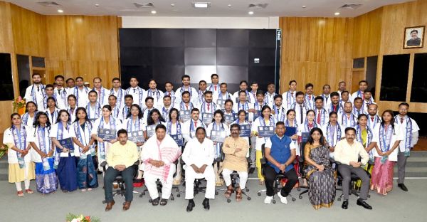 मुख्यमंत्री ने नवनियुक्त 66 पशु चिकित्सकों को सौंपा नियुक्ति पत्र