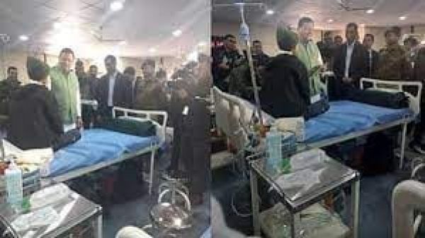 प्रधानमंत्री ने जाना मजदूरों का हाल, सीएम धामी ने प्रत्येक को सौंपा 1 लाख का चेक