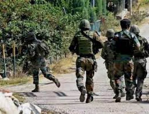 पुलवामा के अरिहाल गांव में सुरक्षाबलों और आतंकियों के बीच मुठभेड़ शुरू